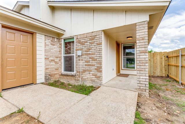 3219 Green Ridge Street, Fort Worth, TX 76133