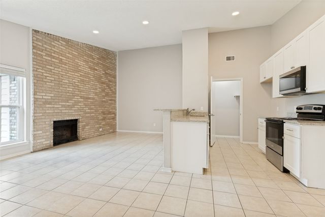 3219 Green Ridge Street, Fort Worth, TX 76133