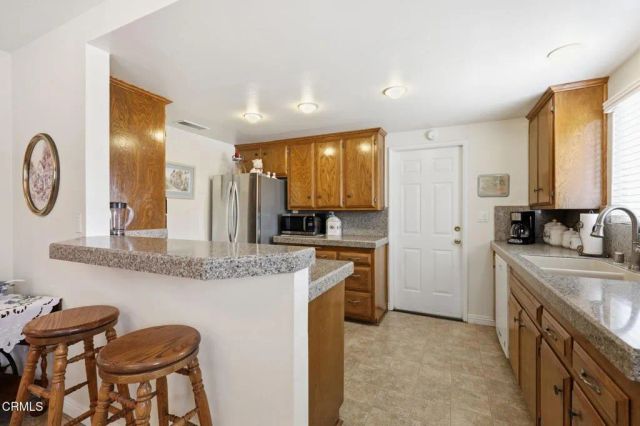 408 Revere Avenue, Ventura, CA 93004