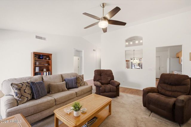 9327 W MOUNTAIN VIEW Road, Peoria, AZ 85345