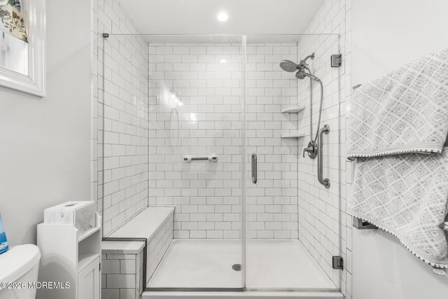 28 Standish Drive, Howell, NJ 07731