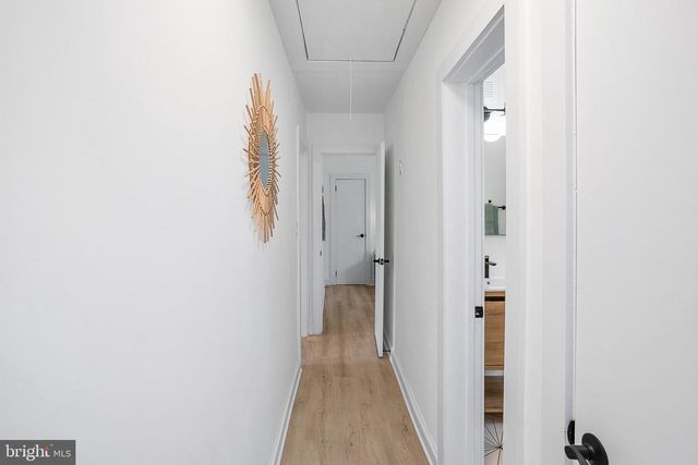 2237 N HARRISON ST, Arlington, VA 22205