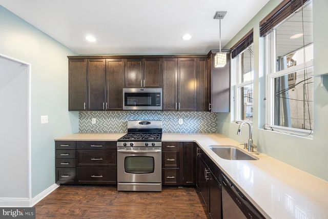 1425 E CLEMENT ST, Baltimore, MD 21230