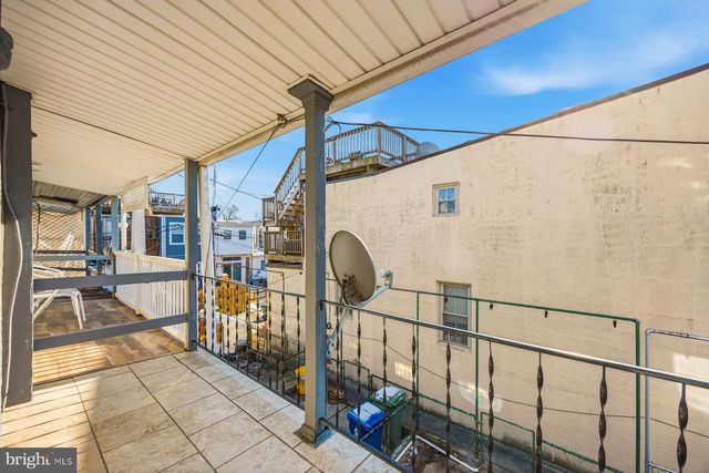 1425 E CLEMENT ST, Baltimore, MD 21230