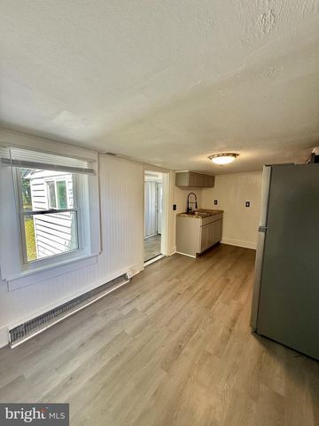 118 W MILBY ST, Harrington, DE 19952