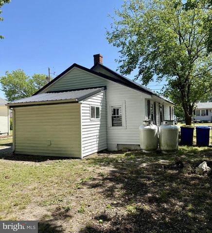 118 W MILBY ST, Harrington, DE 19952