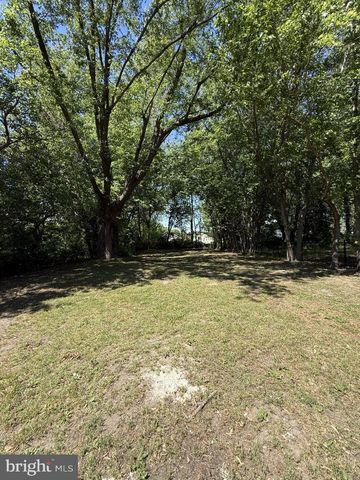 118 W MILBY ST, Harrington, DE 19952