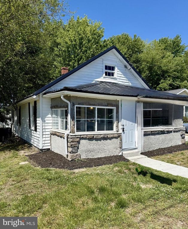 118 W MILBY ST, Harrington, DE 19952