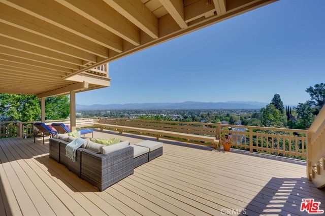 4100 Witzel, Sherman Oaks, CA 91423