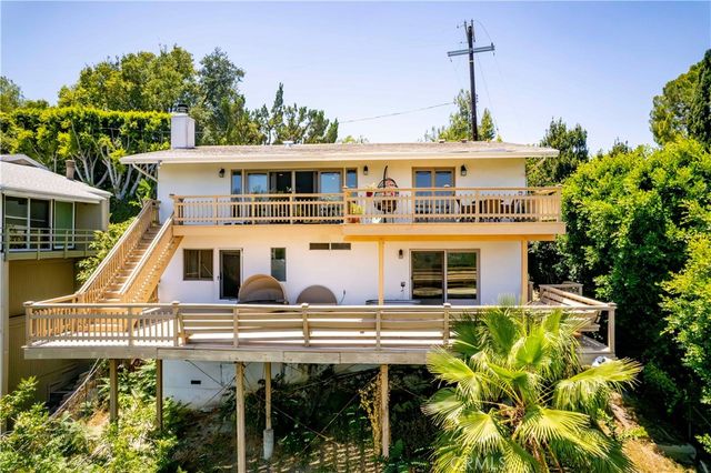 4100 Witzel, Sherman Oaks, CA 91423