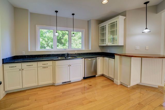 10579 Camrose Circle, Traverse City, MI 49684