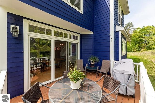 10579 Camrose Circle, Traverse City, MI 49684