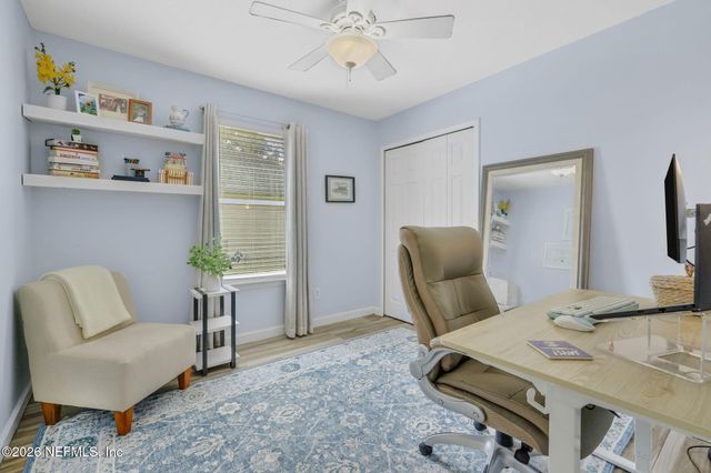 9204 CAMSHIRE Drive, Jacksonville, FL 32244