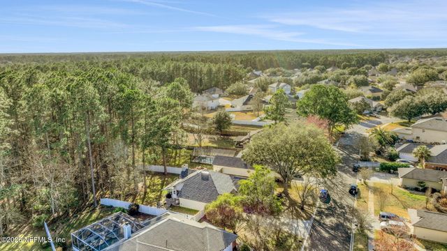 9204 CAMSHIRE Drive, Jacksonville, FL 32244