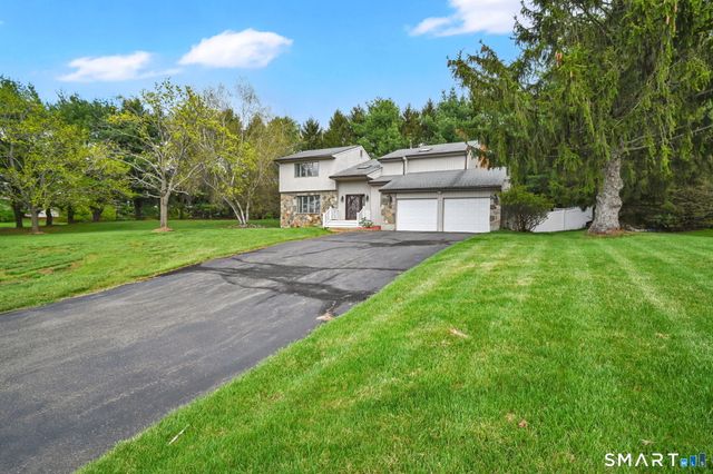 11 Kupchunos Road, South Windsor, CT 06074