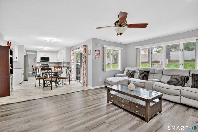 11 Kupchunos Road, South Windsor, CT 06074