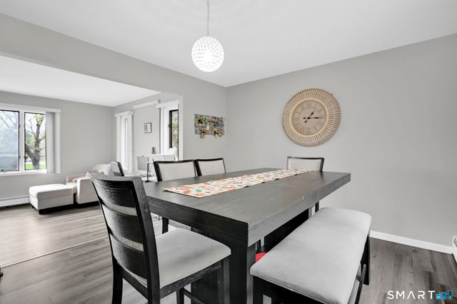 11 Kupchunos Road, South Windsor, CT 06074