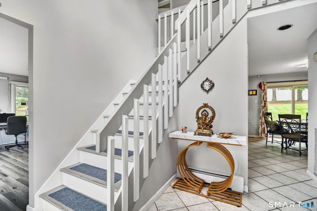 11 Kupchunos Road, South Windsor, CT 06074