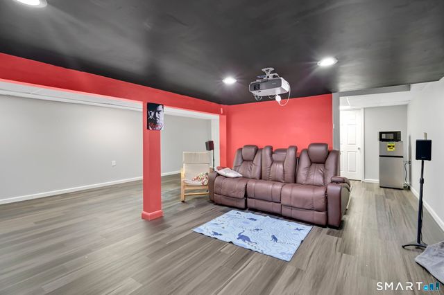 11 Kupchunos Road, South Windsor, CT 06074