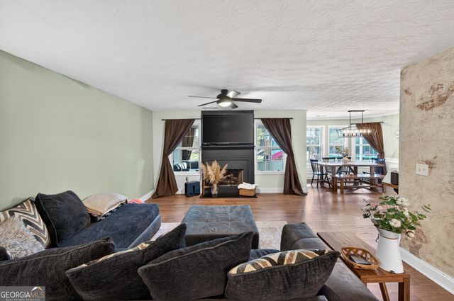 1354 Jefferson Station Road, Jefferson, GA 30549