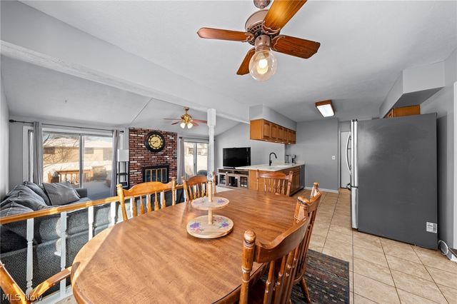 10212 Vienna Drive, Parma, OH 44130