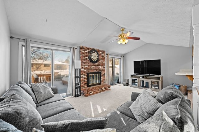 10212 Vienna Drive, Parma, OH 44130