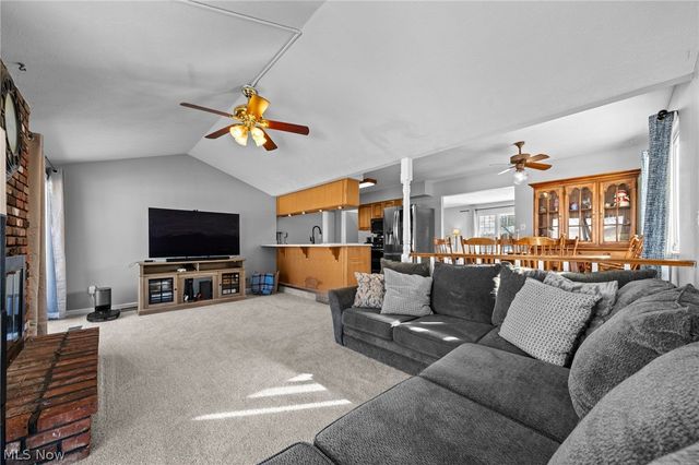 10212 Vienna Drive, Parma, OH 44130