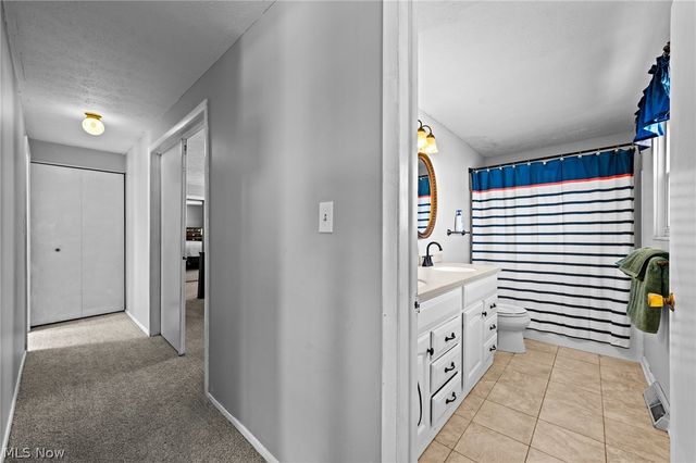 10212 Vienna Drive, Parma, OH 44130