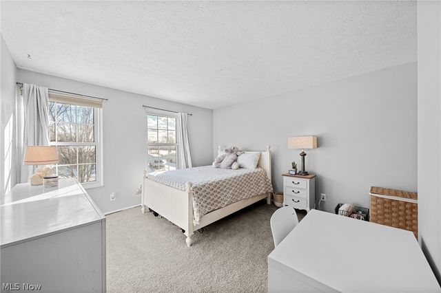 10212 Vienna Drive, Parma, OH 44130