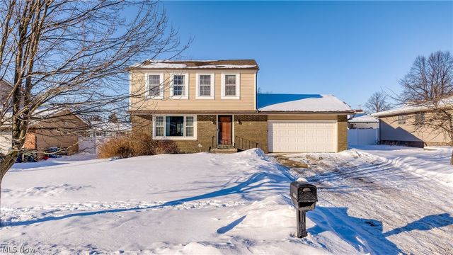 10212 Vienna Drive, Parma, OH 44130