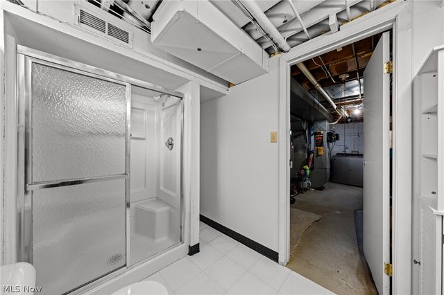 10212 Vienna Drive, Parma, OH 44130