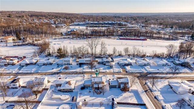 10212 Vienna Drive, Parma, OH 44130