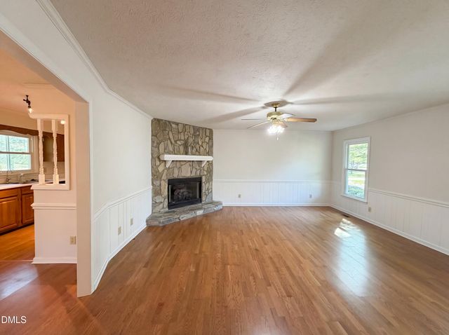 3209 County Line Road, Fayetteville, NC 28306