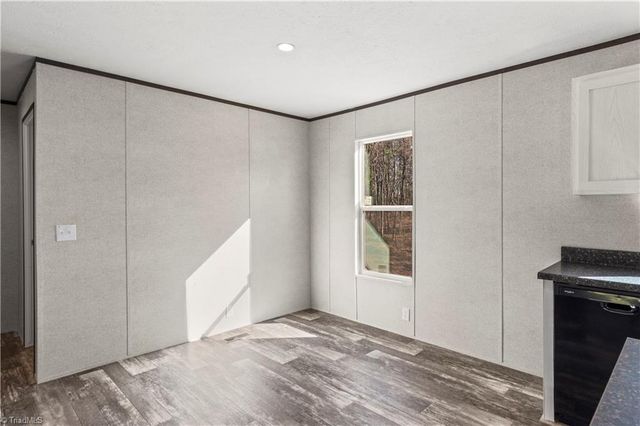 251 Center Lane, Thurmond, NC 28683