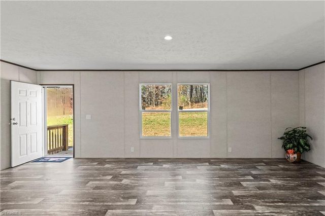 251 Center Lane, Thurmond, NC 28683