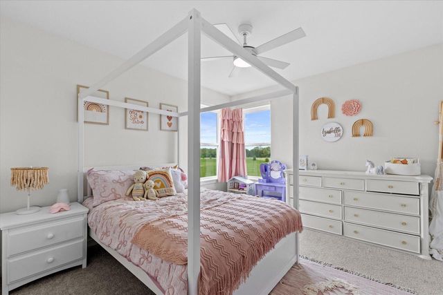 2906 Yahara DRIVE, Summit, WI 53066