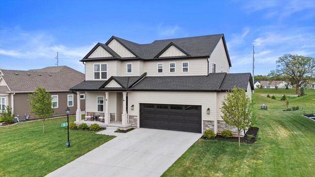 2906 Yahara DRIVE, Summit, WI 53066