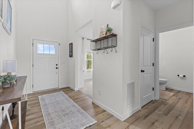 2906 Yahara DRIVE, Summit, WI 53066