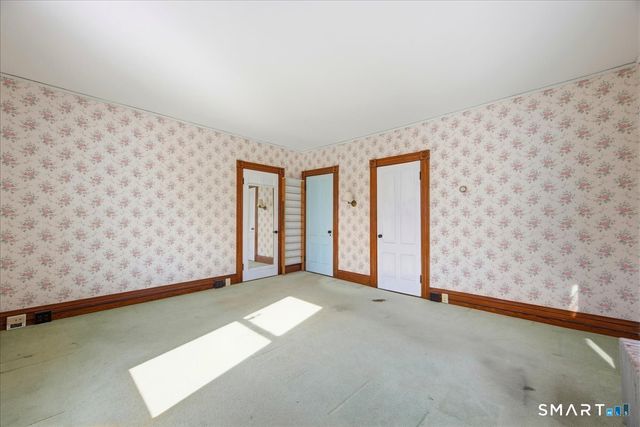 15 Moss Street, Stonington, CT 06379