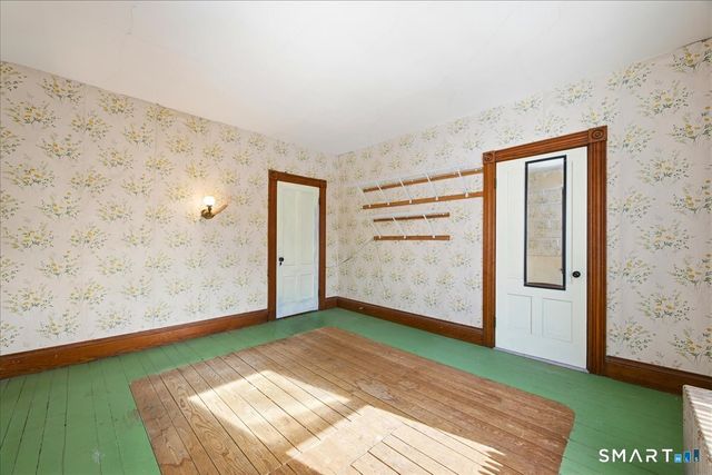 15 Moss Street, Stonington, CT 06379