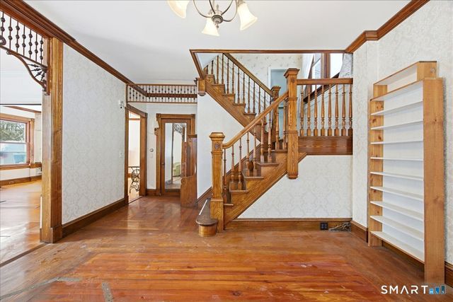 15 Moss Street, Stonington, CT 06379