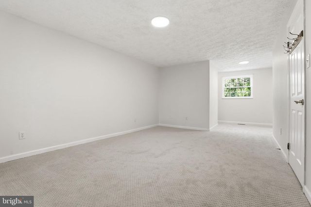 15247 LOUIS MILL DR, Chantilly, VA 20151