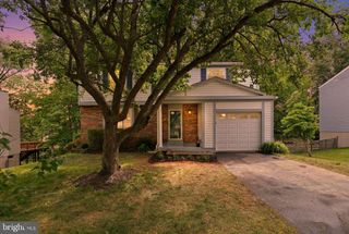 15247 LOUIS MILL DR, Chantilly, VA 20151