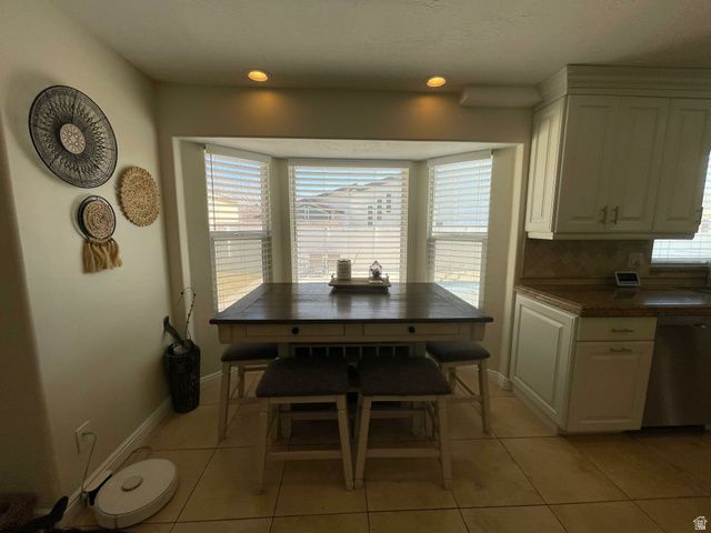 5549 S APPLEVALE DR, Murray, UT 84123