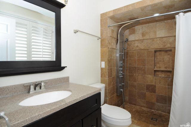 5549 S APPLEVALE DR, Murray, UT 84123