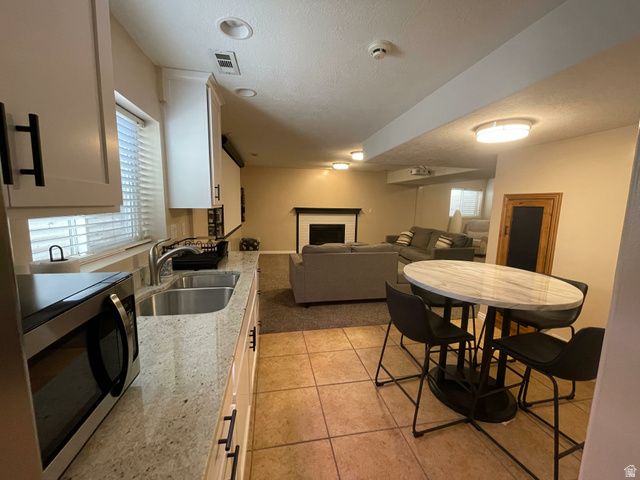 5549 S APPLEVALE DR, Murray, UT 84123