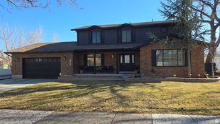 5549 S APPLEVALE DR, Murray, UT 84123