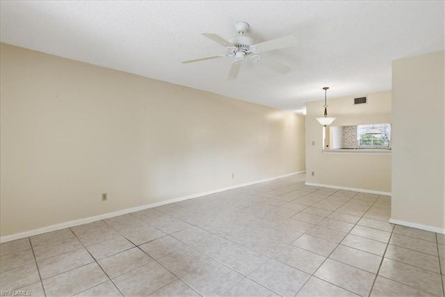 6108 Whiskey Creek DR 110, Fort Myers, FL 33919