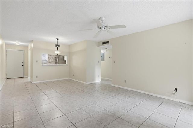 6108 Whiskey Creek DR 110, Fort Myers, FL 33919