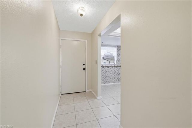 6108 Whiskey Creek DR 110, Fort Myers, FL 33919